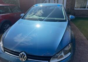 Volkswagen car with windshield 2